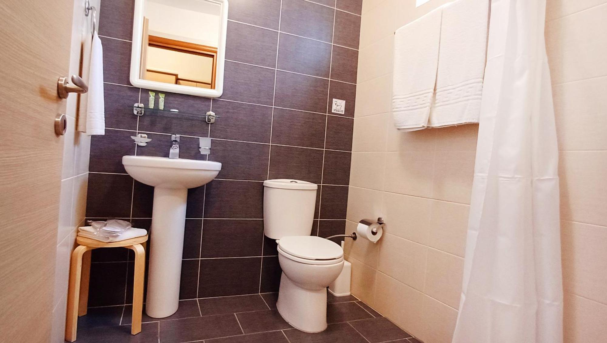 Arisvi All Seasons Hotel Skala Kallonis Zewnętrze zdjęcie